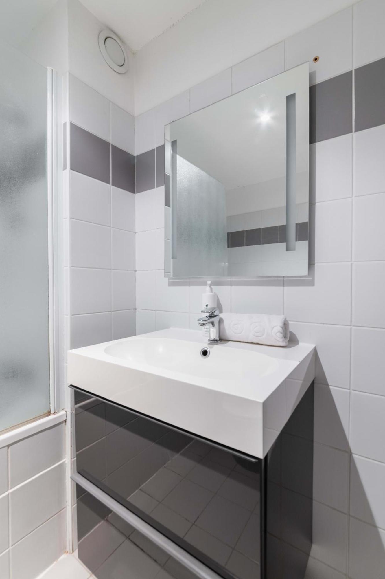 Apartamento Relaxez Vous Dans Un Studio De Charme Paris 5 Exterior foto